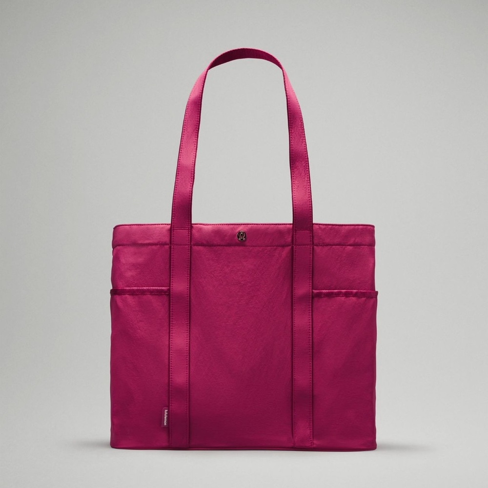 Lululemon Daily Multi-Pocket Tote Bag 20L - New With Tags
